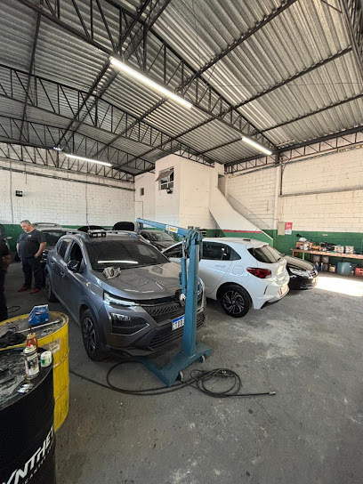 FHF Auto Center