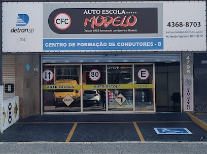 Auto Escola Modelo